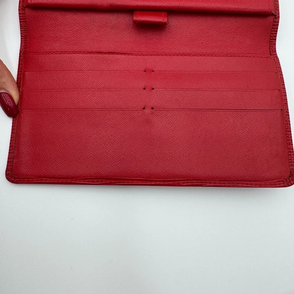 Authentic Louis Vuitton Red Epi Leather Porte Tresor International Wallet